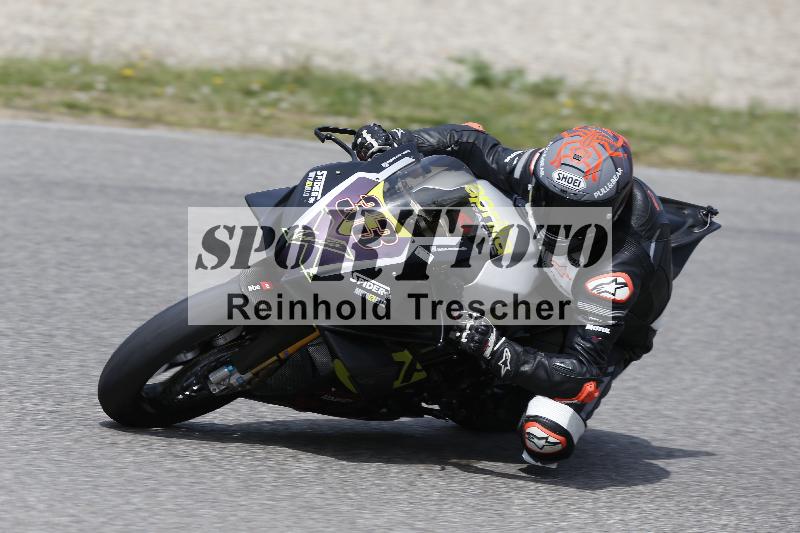 /10 20.04.2026  Pluess Moto Sport ADR/Freies Fahren/33